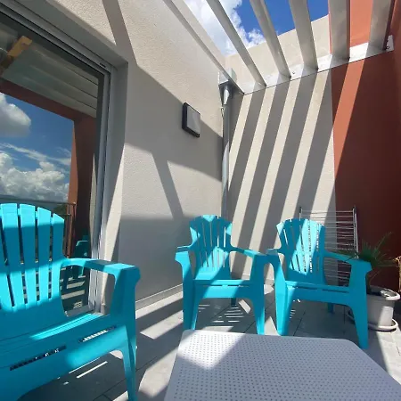 Agreable D'hote Avec Belle Terrasse Konukevi Ajaccio (Corsica)
